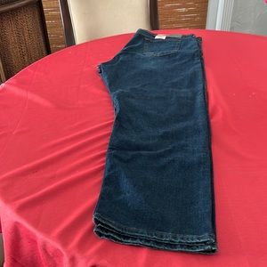 Wrangler jeans.  Size 46/32